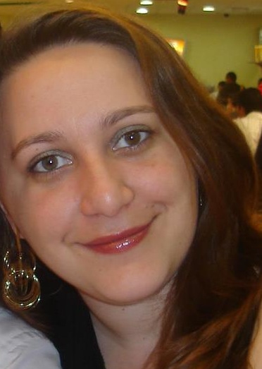 Paula Vilela Santo Miekusz de Vasconcelos